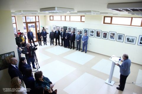 President Sahakyan attended the individual photo exhibition by Zaven Sargsyan
