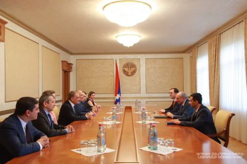 Artsakh Republic President Bako Sahakyan held a meeting with a group of participants of the 5th International Medical Congress of Armenia