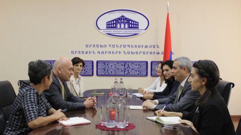 Масис Маилян принял делегацию Армянского всеобщего благотворительного союза