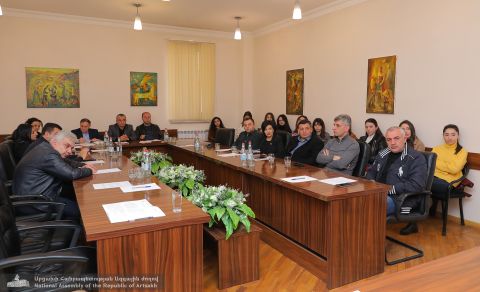 Արցախի Հանրապետության Ազգային ժողովի պաշտպանության, անվտանգության և օրինապահպանության հարցերի մշտական հանձնաժողովը նիստ է գումարել