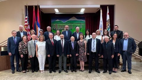 Արցախի Հանրապետության արտաքին գործերի նախարարը հանդիպել է Ամերիկայի հայ Ավետարանչական ընկերակցության ներկայացուցիչների հետ