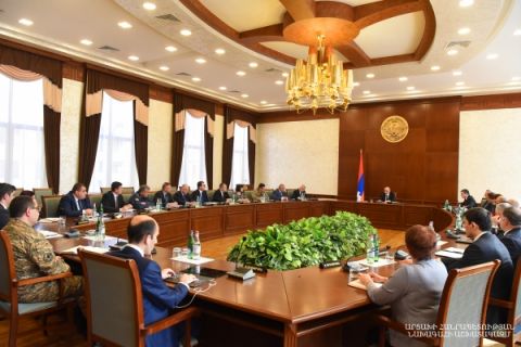 Բակո Սահակյանի նախագահությամբ տեղի է ունեցել նոր կորոնավիրուսի տարածումը կանխարգելող աշխատանքների համակարգման միջգերատեսչական հանձնաժողովի ընդլայնված նիստ