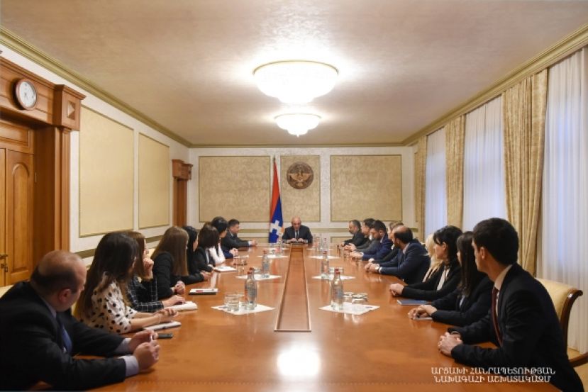 President Sahakyan met a group of students from the Diplomatic School under the RA foreign ministry