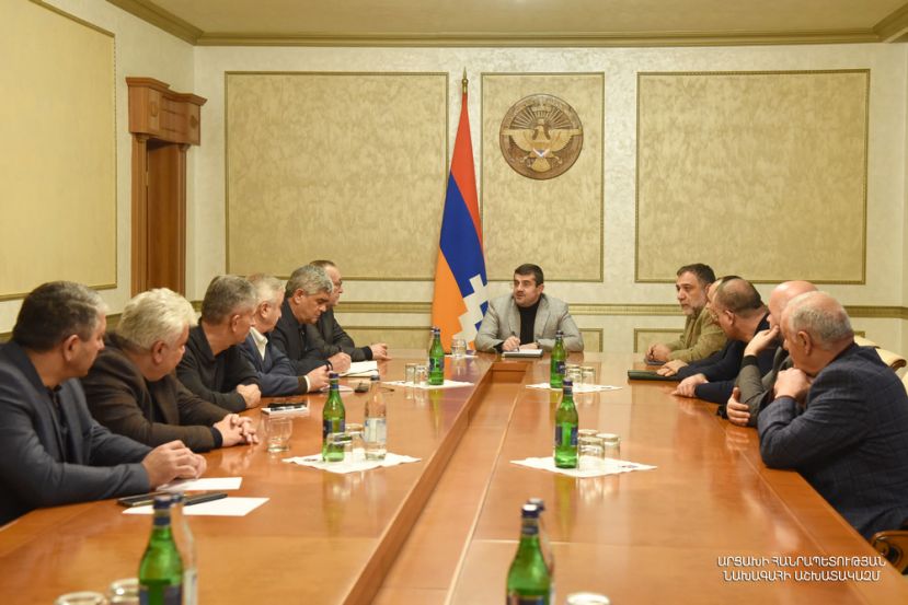 Working consultation at the Artsakh Republic President